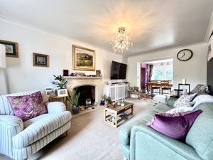 Living Room- click for photo gallery